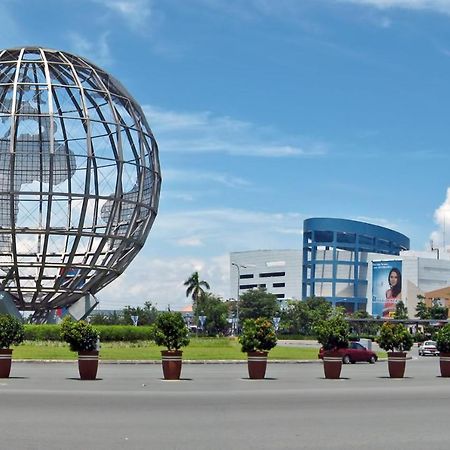 S Residences Tower 3 Moa Luxe Staycation By C Manila Eksteriør bilde
